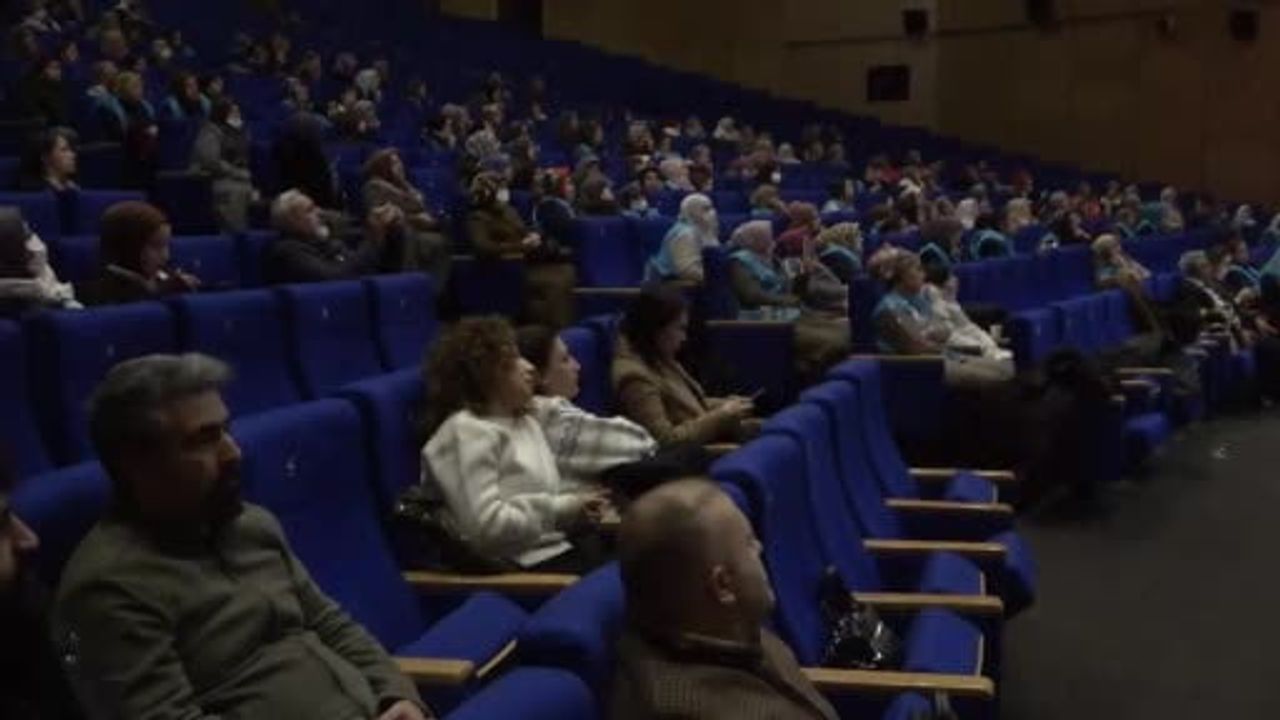 Diyarbakır’da 'Meme Kanserinde Erken Tanı Farkındalık Eğitimleri'nin ikinci durağı: Mamografi ve erken tanı vurgusu