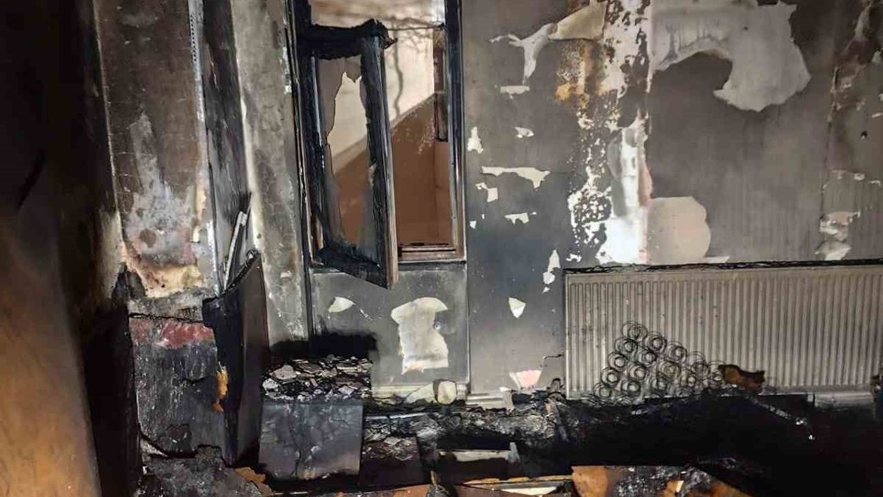 Diyarbakır Sur'da otelde yangın: Dumandan etkilenen 10 kişi tahliye edildi