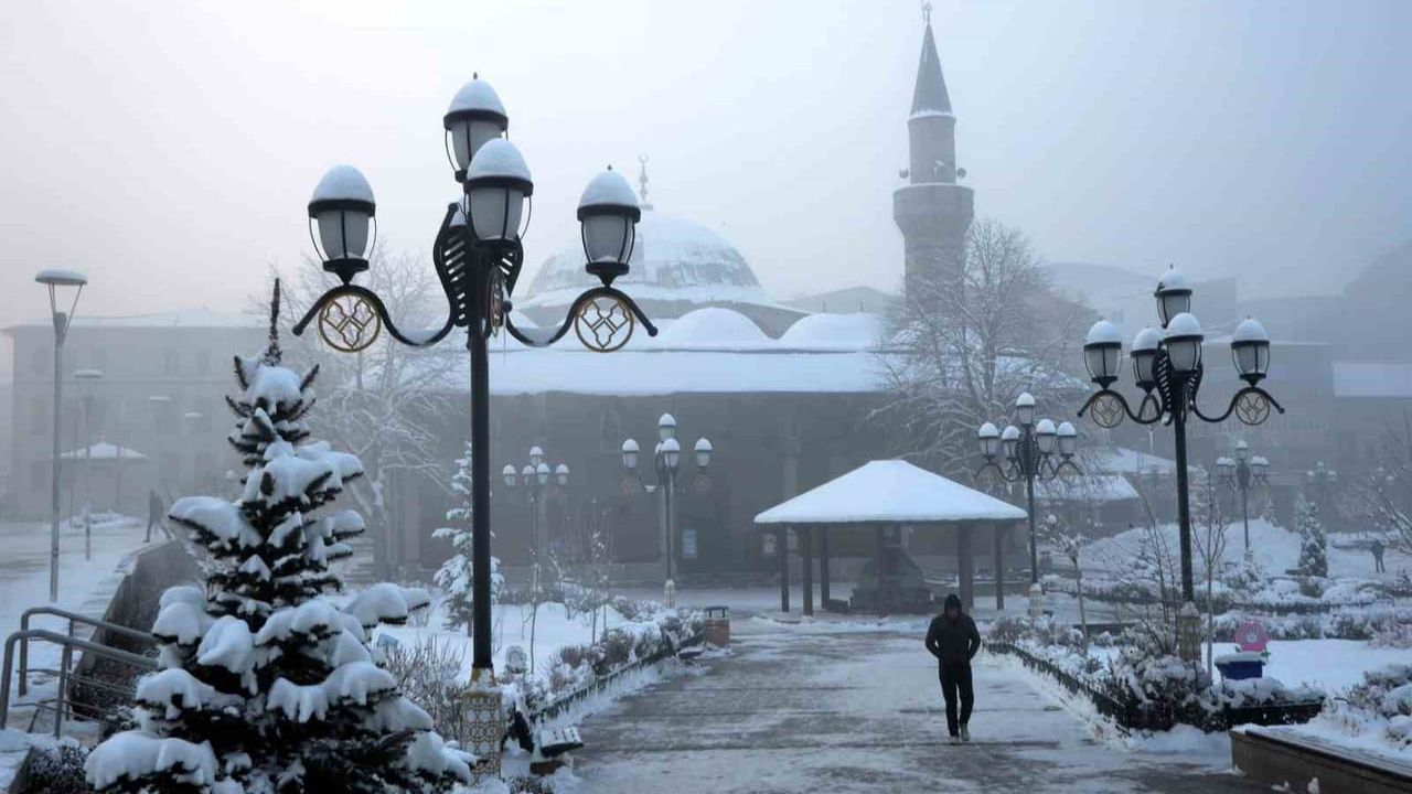 Doğu’da Sibirya soğukları sürüyor: Ardahan Göle -23.0°C ölçüldü