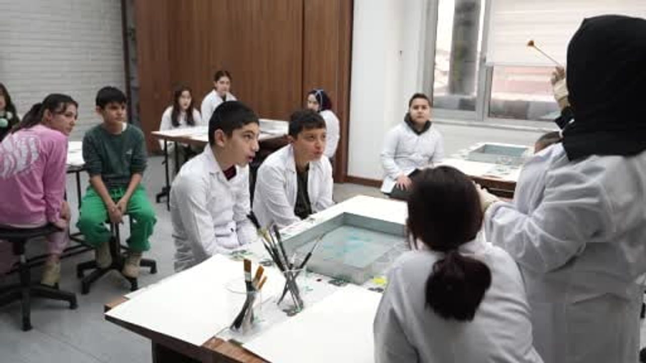 Düzce Bilim Merkezi'nde Ara Tatilde Ücretsiz Bilim Atölyeleri