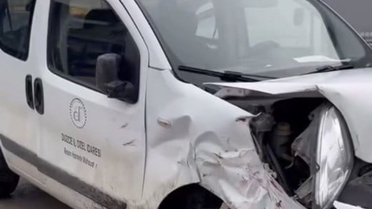 Düzce'de araç muayene istasyonunda kaza: Üç araçta maddi hasar