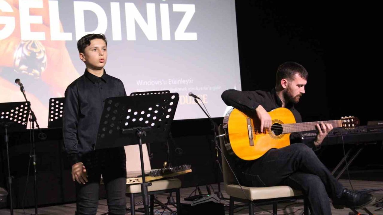 Düzce'de ÇEDES Projesi Kapsamında Tasavvuf Musikisi Konseri Düzenlendi
