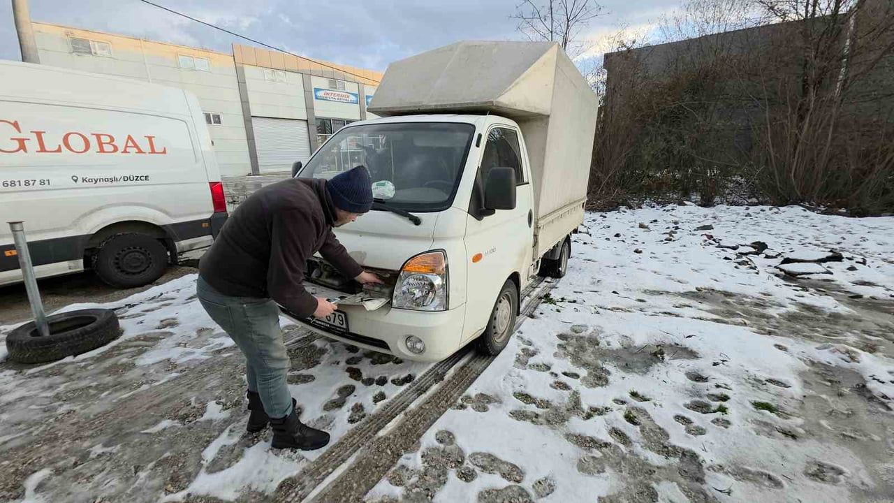 Düzce'de eksi 10'da sanayi yoğunluğu: Antifriz eksikliği araçları arızalandırdı