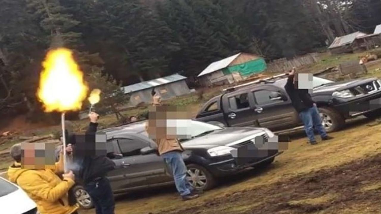 Düzce'de havaya ateş edip görüntülerini sosyal medyada paylaşan 8 kişi yakalandı