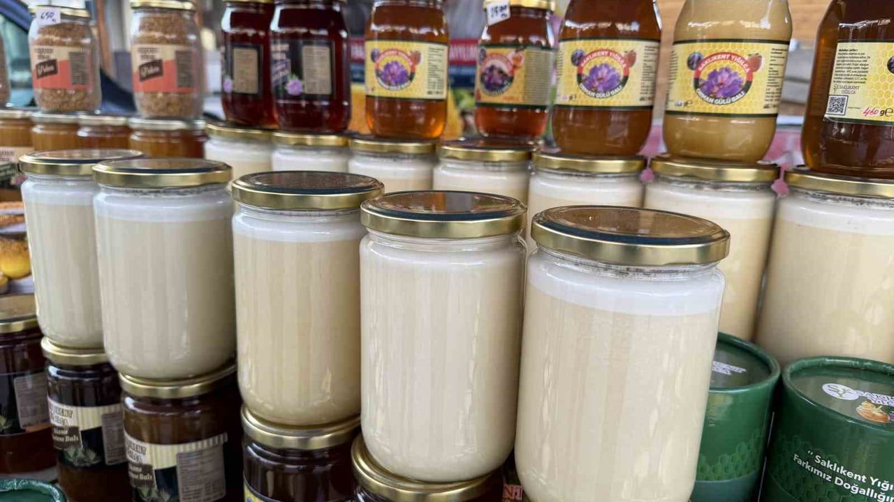 Düzce'nin 'Beyaz Bal'ı: Kristalize Balın Doğallığı ve Tüketici Bilinci