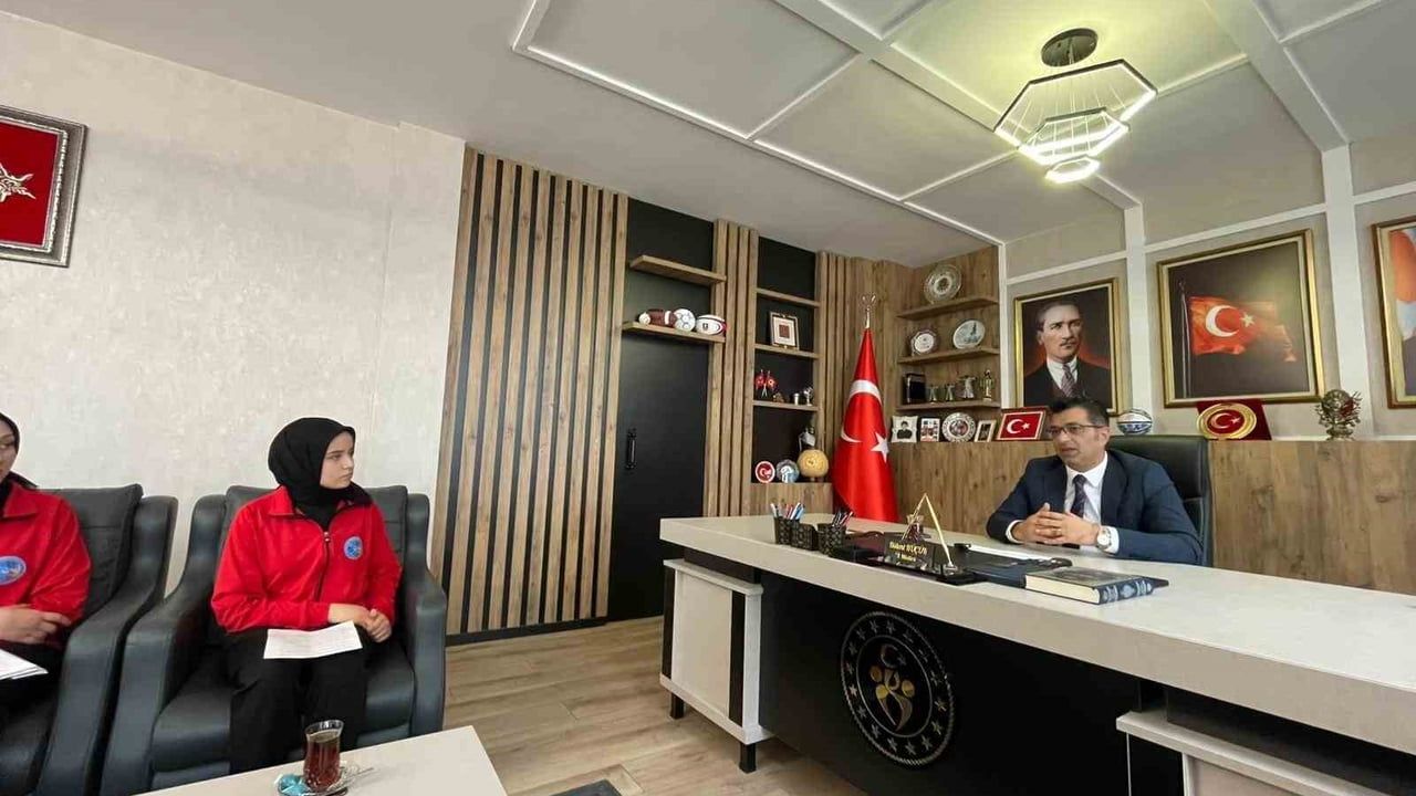 E-Sportif ekibi, Ocak sayısı hazırlığında Kütahya Gençlik ve Spor İl Müdürü Bülent Küçük ile görüştü