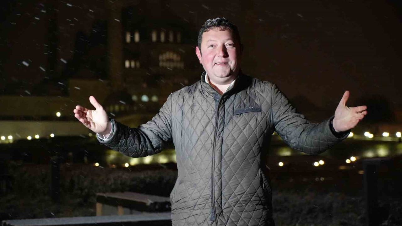 Edirne'de kar yağışı: Selimiye ve tarihi mekanlar beyaza büründü