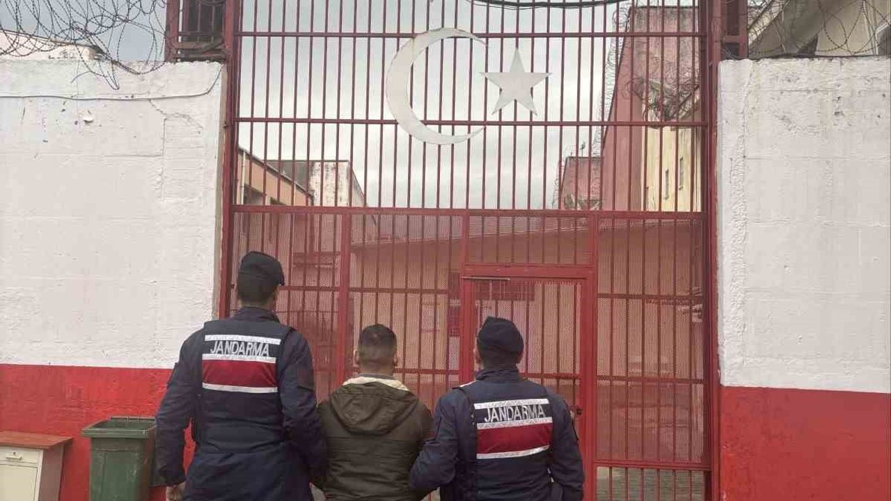Efeler’de 22 yıl 6 ay hapis cezasıyla aranan şahıs yakalandı