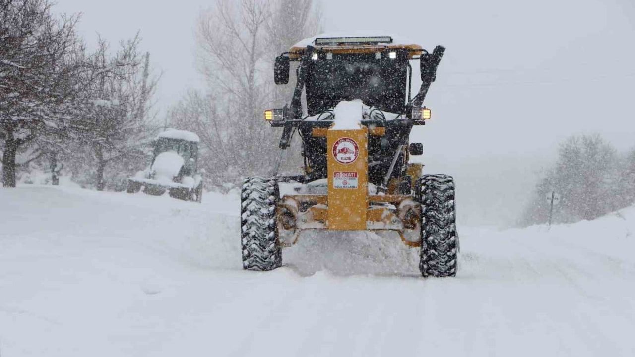 Elazığ’da Kar Yağışı Ulaşıma Etkiledi: Köy Yollarında Kapamalar ve Müdahale