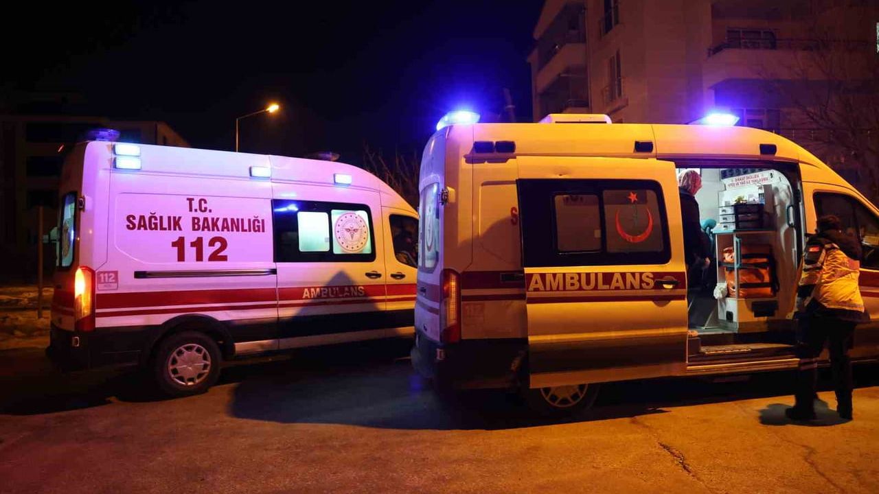 Elazığ'da kombi bacasının yerinden çıkması: Aynı evde 4'ü çocuk 8 kişi doğal gazdan zehirlendi