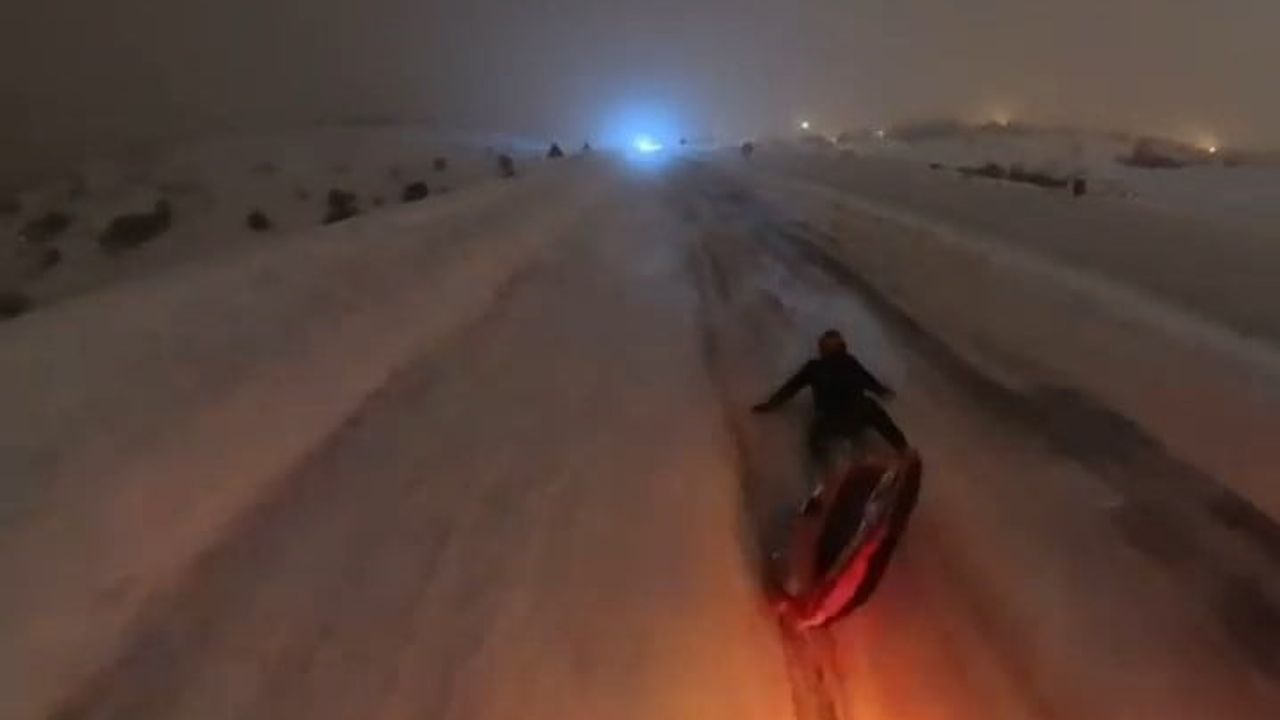 Elazığ Harput'ta ATV ile çekilen şişme bota binen kişi düştü
