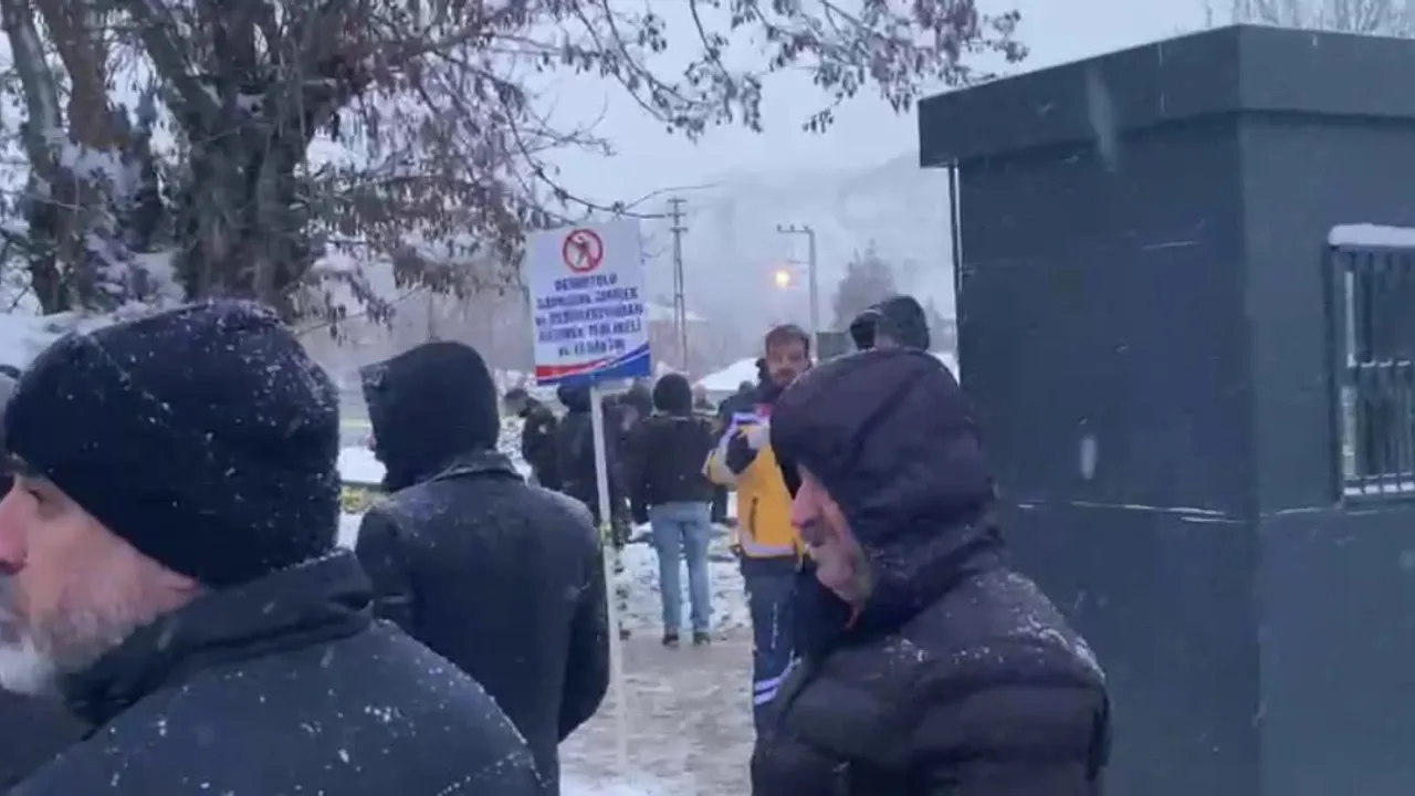 Elazığ’ın Palu ilçesinde trenin çarptığı zihinsel engelli kişi hayatını kaybetti