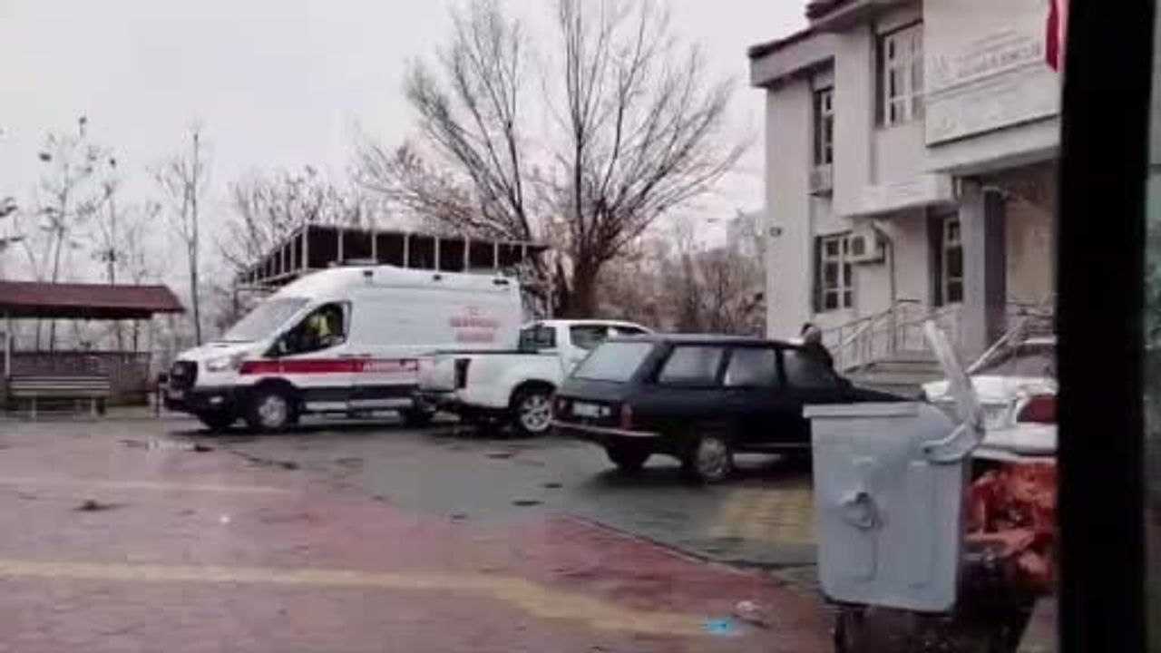 Elazığ Keban Kurşunkaya'da tavşan avı kazası: 1 kişi yaralandı