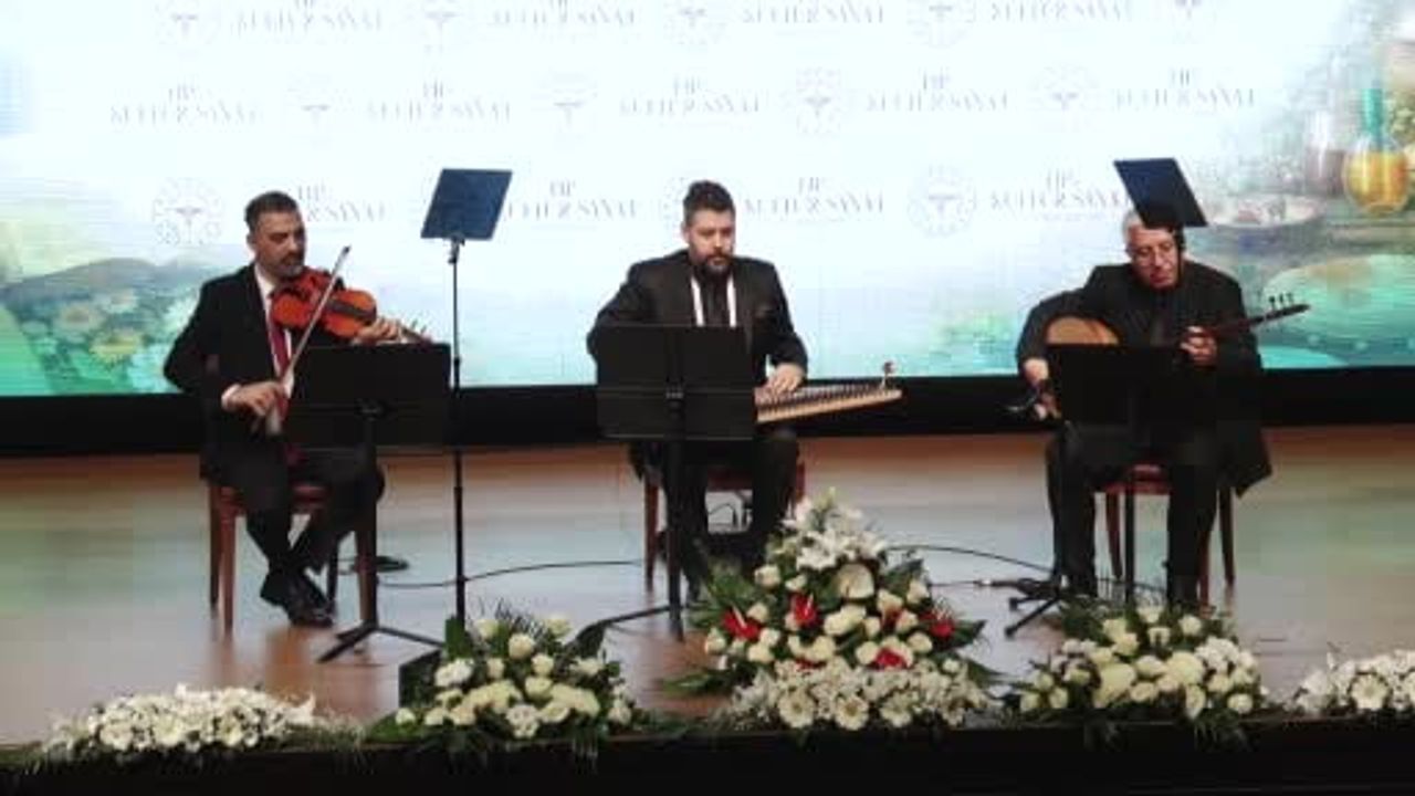 Emine Erdoğan: Tıp, sanat ve teknolojinin insan merkezli şifa anlayışında buluşması gerekiyor