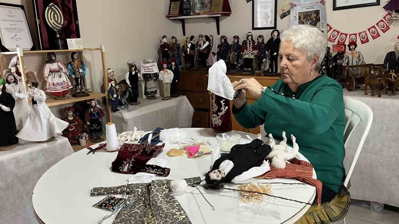 Emine Polat 'Yaşayan İnsan Hazinesi' seçildi — Kitre bebek sanatı gelecek kuşaklara aktarılıyor