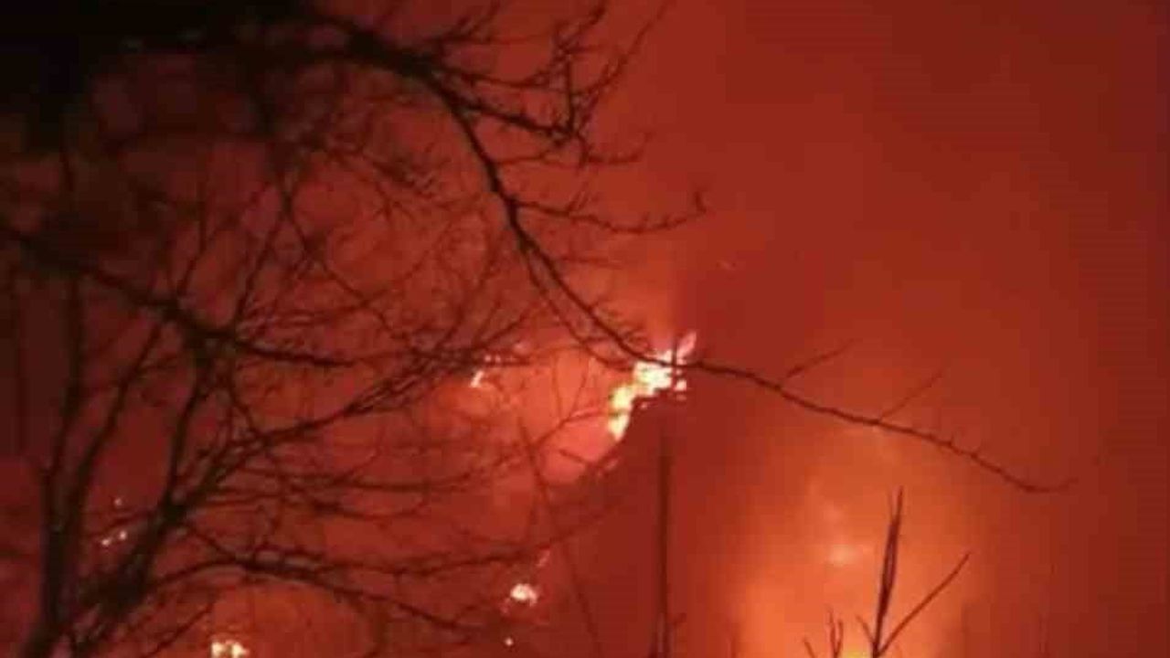 Erbaa'da müstakil ev yangını: Ev kullanılamaz hale geldi, can kaybı yok