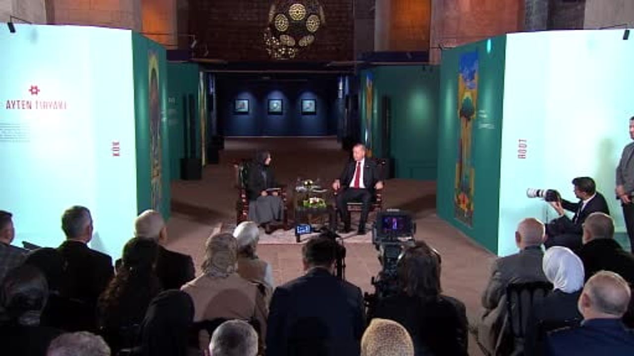 Erdoğan: Eski Kuzey Deniz Saha Komutanlığı restore edilerek Kasımpaşa'da hediye eserler sergilenecek