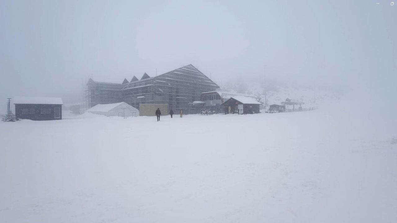 Ergan Dağı'nda kartpostallık kar manzaraları, pistler uluslararası yarışa hazırlanıyor