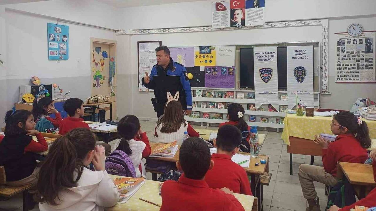 Erzincan'da 555 öğrenciye güvenlik ve trafik eğitimi verildi