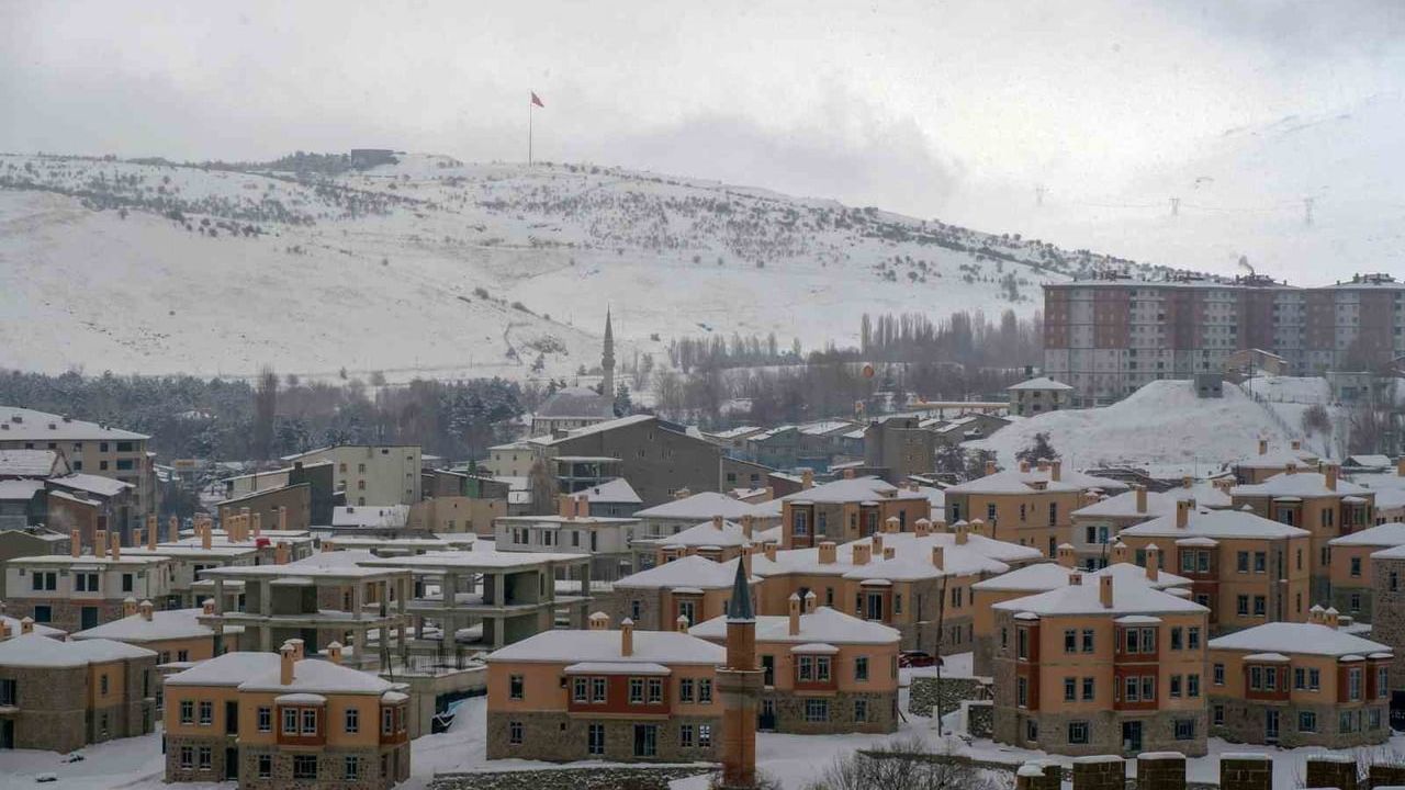 Erzurum'da 2025'te 12 bin 186 konut satıldı: Yıllık artış ve ülke sıralamasındaki yer