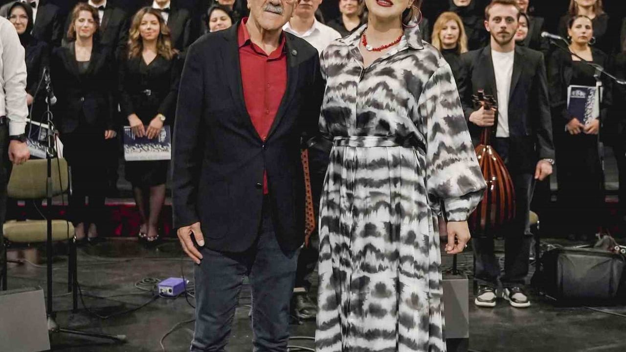 Erzurum'da Renkler Konseri: Sıtkı Sahil ve Dr. Derya Sahil Eroğlu Aynı Sahnede