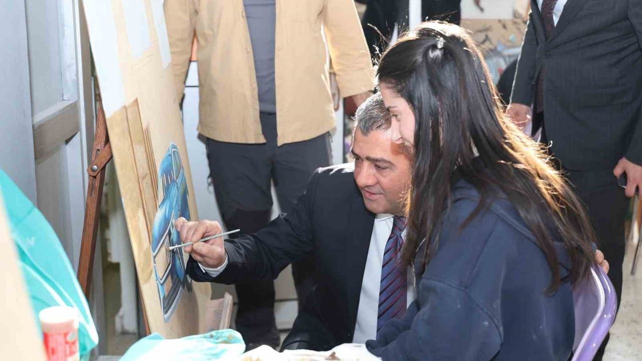 Erzurum İl Millî Eğitim Müdürü Süleyman Ekici'den 2025-2026 yarıyıl tatili mesajı