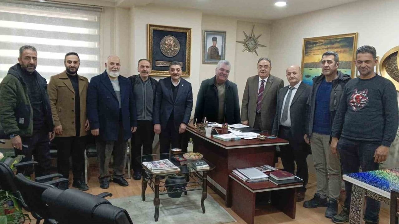 Erzurum Matbaacılar Odası'nda Hikmet Karaca başkanlığındaki yeni yönetim görev dağılımını tamamladı