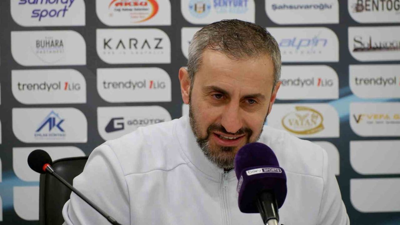Erzurumspor Teknik Direktörü Serkan Özbalta: İyi bir galibiyetle ivme yakaladık