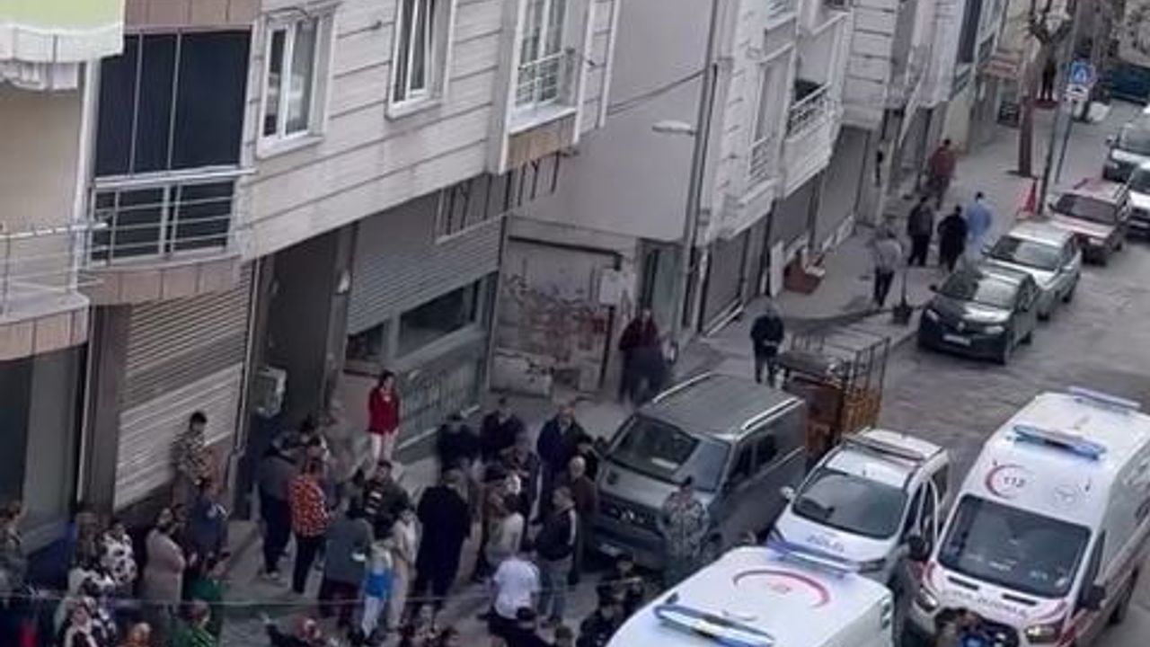 Esenyurt'ta eve kilitlendiği öne sürülen kadın camdan atladı