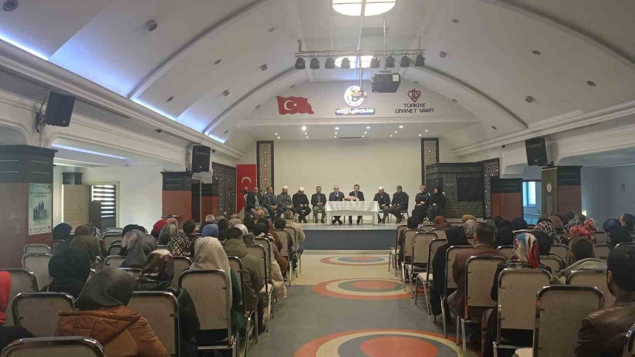 Esra Uzun, İl Genel Meclisini 2025 tarım ve hayvancılık faaliyetleri hakkında bilgilendirdi