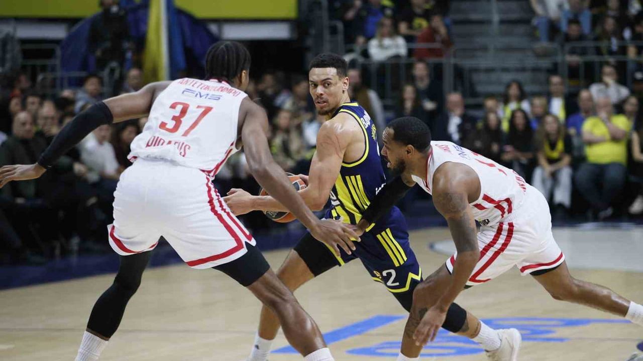 Euroleague: Fenerbahçe Beko 88-80 Olympiakos — Üst üste 4. galibiyet, 13. lig zaferi