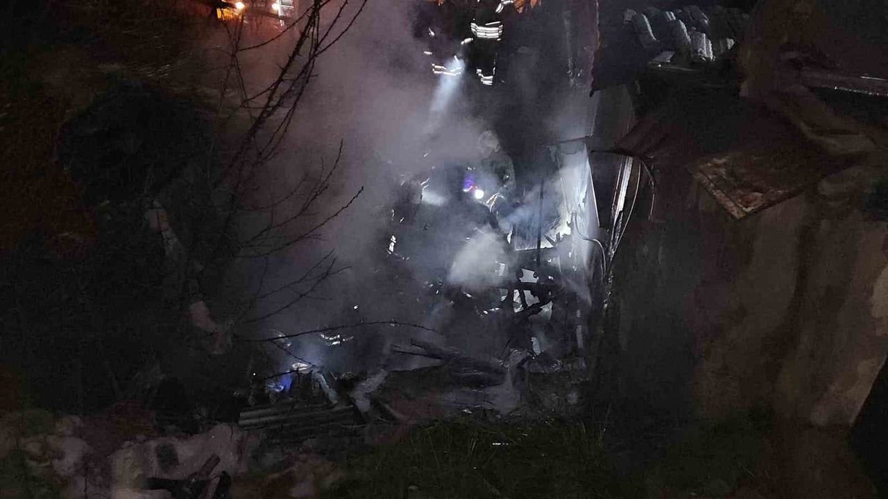 Eyüpsultan’da gecekonduda yangın: 1 ölü, 1 yaralı