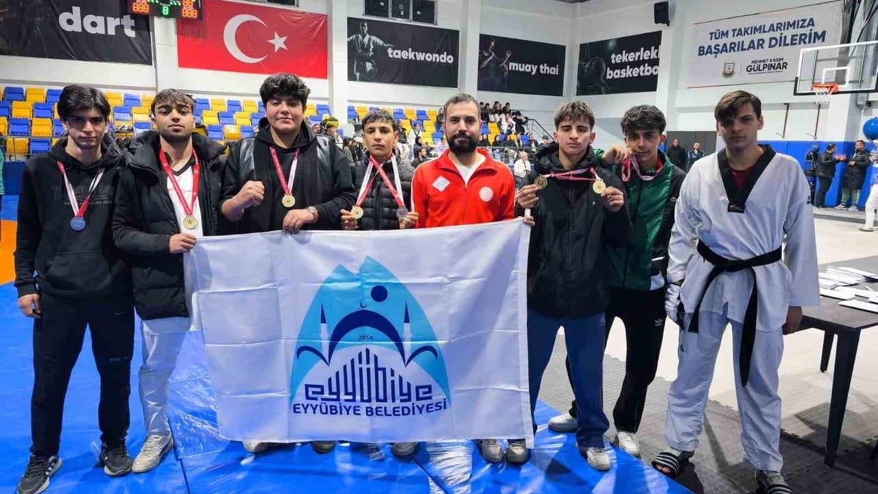 Eyyübiye Belediyesi sporcuları 9 madalya ile 2026 Alanya Yıldızlar Müsabakalarına katılacak