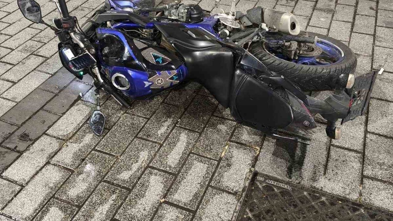 Fatih'te iş yerine silahlı saldırı: Kovalamaca sonucu 4 şüpheli yakalandı, 3 kişi tutuklandı