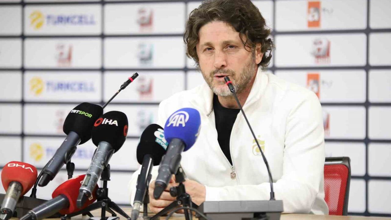 Fatih Tekke: "Oyun olarak geride değildik ama mağlup olduk" — Trabzonspor'un maç ve transfer değerlendirmesi