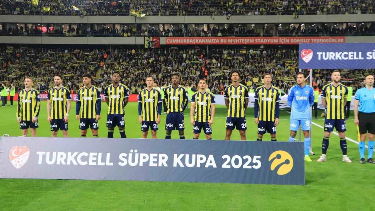 Fenerbahçe, 11 yıl sonra Süper Kupa zaferi hedefiyle Galatasaray ile finalde