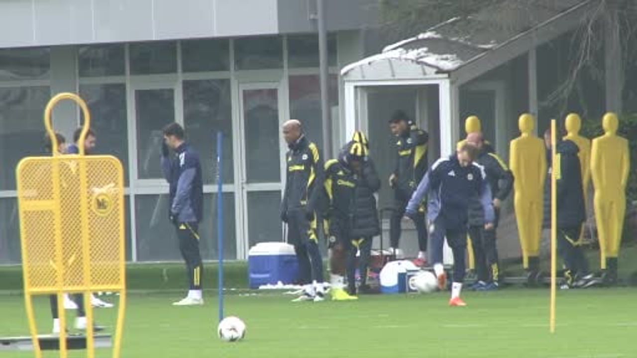 Fenerbahçe, Aston Villa maçı öncesi son antrenmanı tamamladı