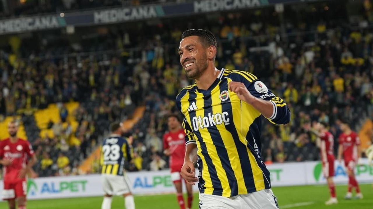 Fenerbahçe, İrfan Can Kahveci’yi Sezon Sonuna Kadar Kasımpaşa’ya Kiraladı