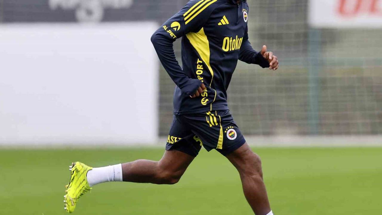 Fenerbahçe, Turkcell Süper Kupa finali hazırlıklarına başladı