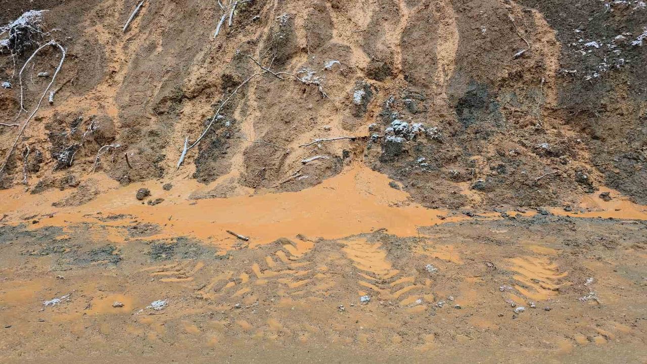 Fındıklıaksu'da beşinci heyelan: Köyün taşınması gündemde, sel riski artıyor