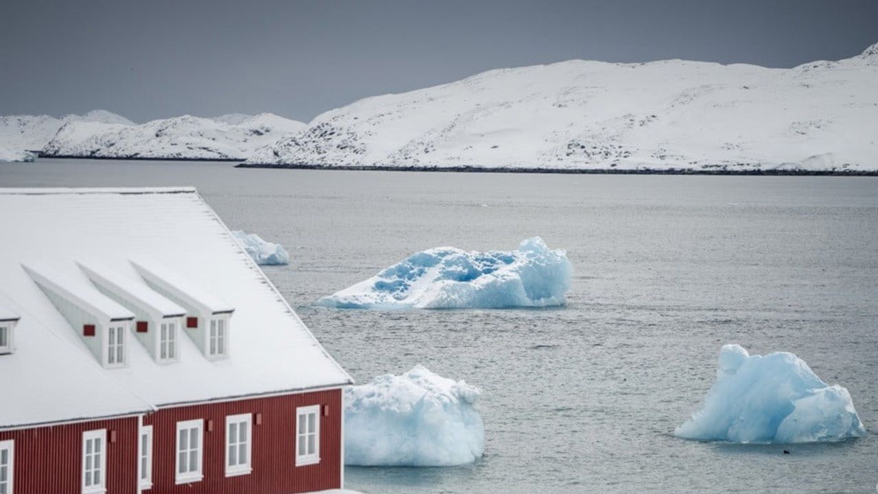 Fransa, Danimarka talebiyle Grönland'a asker gönderdi