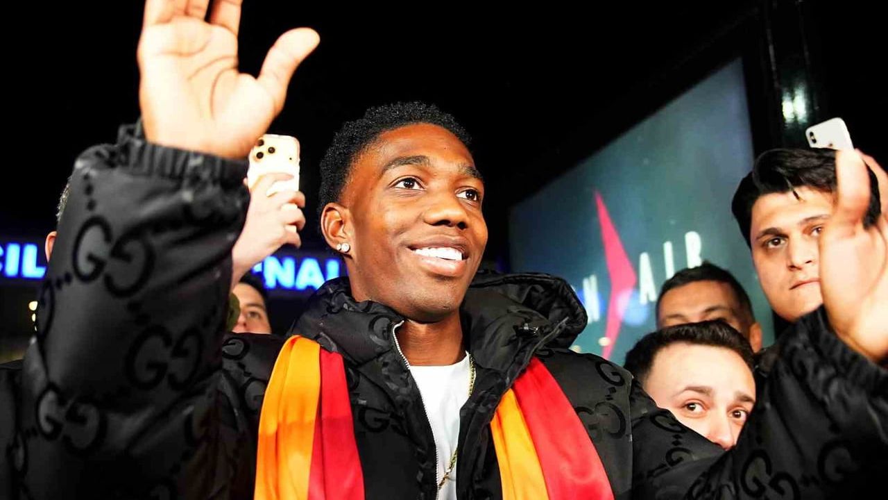 Galatasaray Yaser Asprilla'yı kiralık olarak kadrosuna kattı