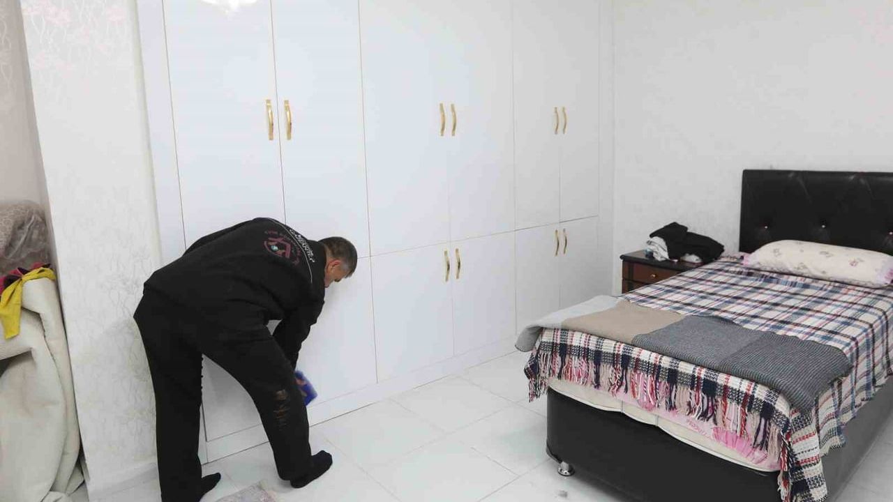 Gaziantep Büyükşehir'in 'Evim Dünyalara Bedel' Projesi 2025'te 852 Hanede 2 bin 795 Hizmet Sağladı