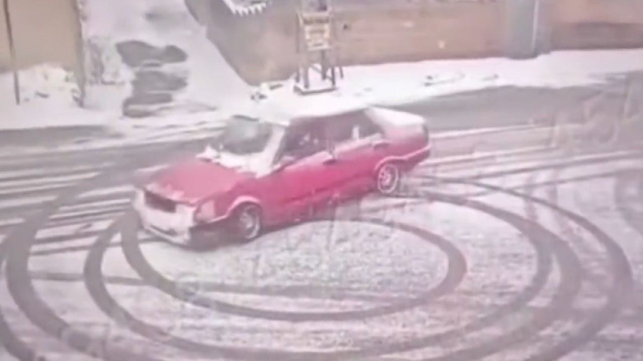 Gaziantep Şahinbey'de yayaya açık yolda drift yapan ehliyetsiz sürücü ve araç sahibine ceza