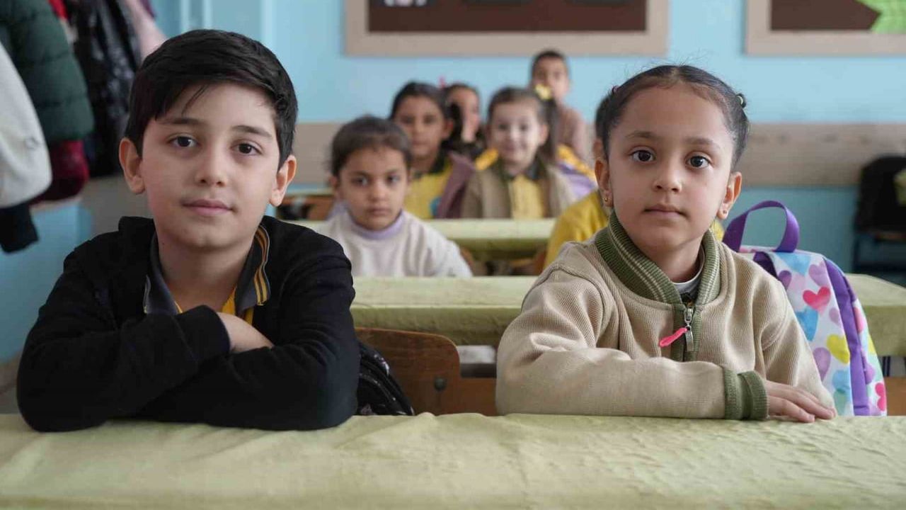 Gaziantep'te 690 bin öğrenci karnelerini aldı: 2025-2026 birinci dönem tamamlandı