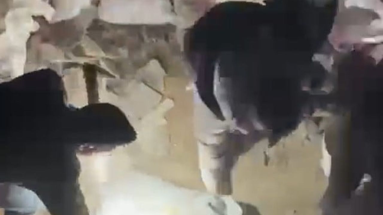 Gaziantep'te bodrumdan 4 ruhsatsız silah ele geçirildi