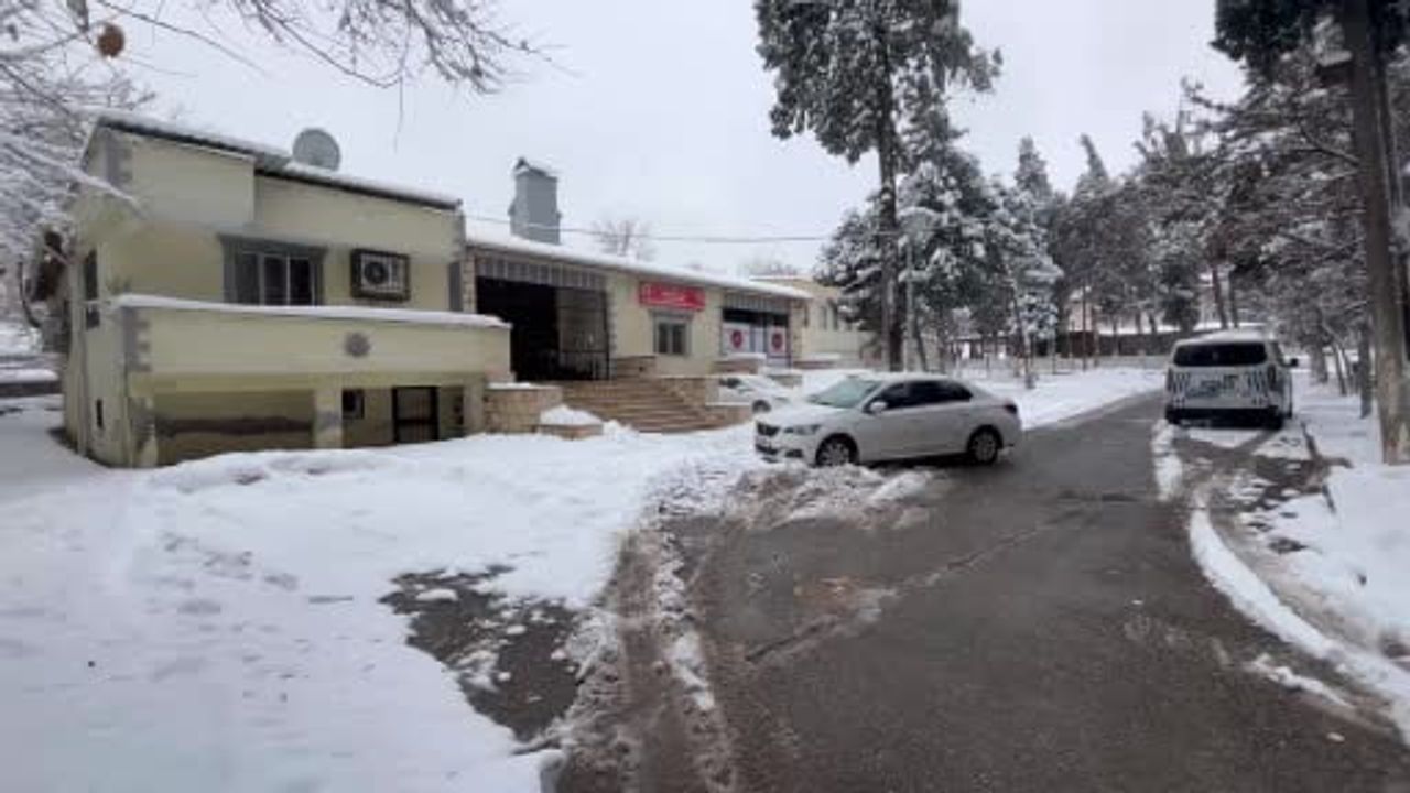 Gaziantep’te yakıtı biten aracı itenlere ATV çarptı: 1 ölü, 3 yaralı