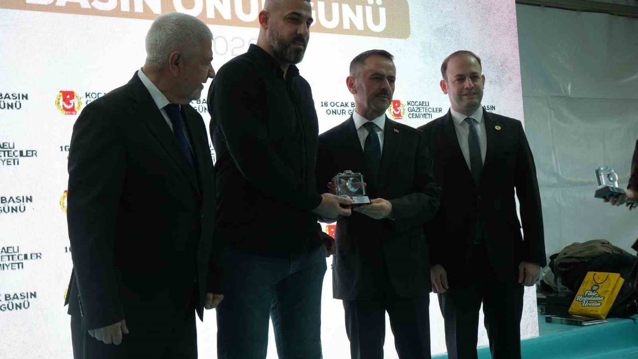 Gazzeli Gazeteci Sami Şehada, Kocaeli'de Basın Onur Günü'nde Gazze'deki Durumu Anlattı