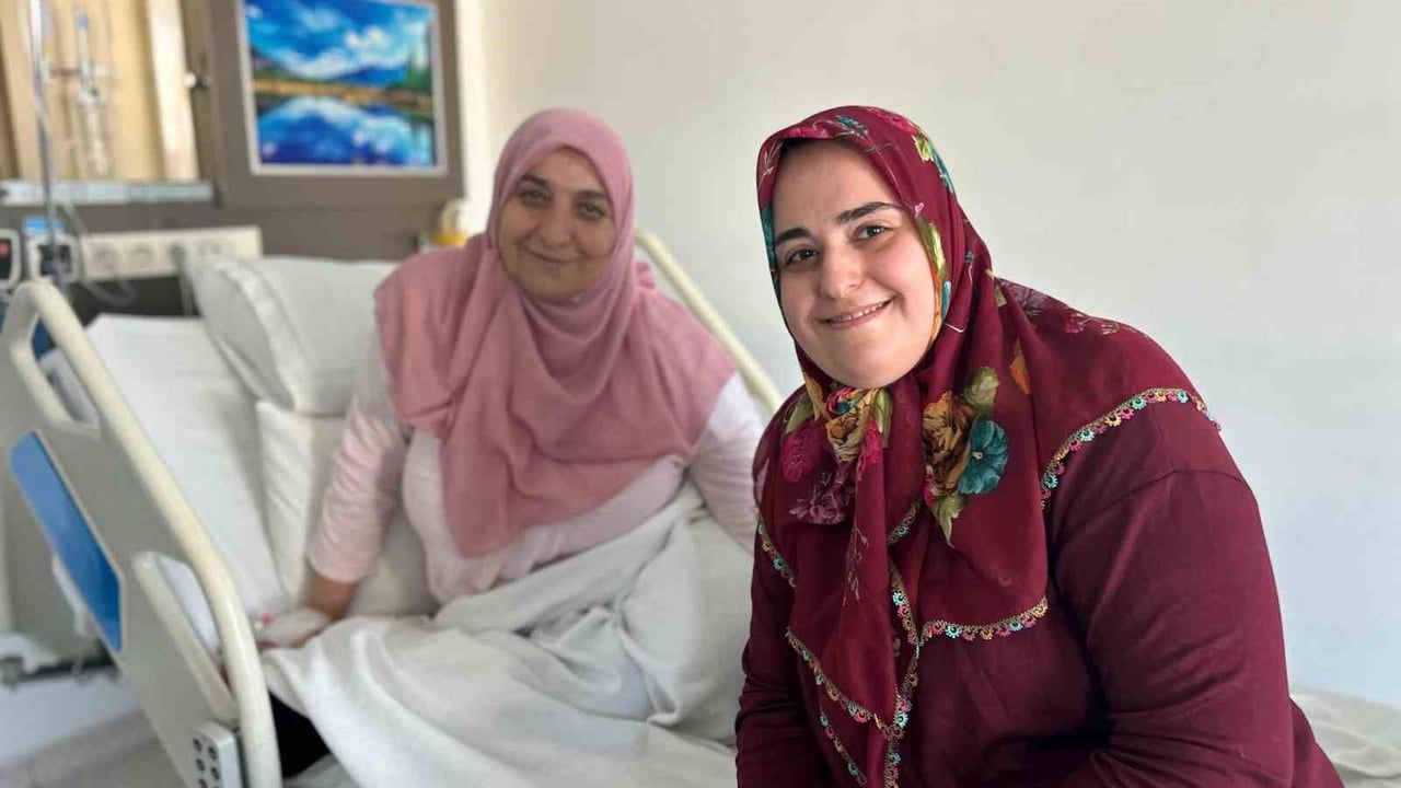 Gebelikte saptanan şah damarı tümörü Van'da başarıyla çıkarıldı