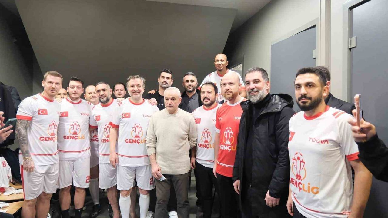 GençLig 2026 Lansmanı İstanbul'da: Ünlü İsimlerin Katıldığı Gösteri Maçı 8-8 Berabere Sona Erdi